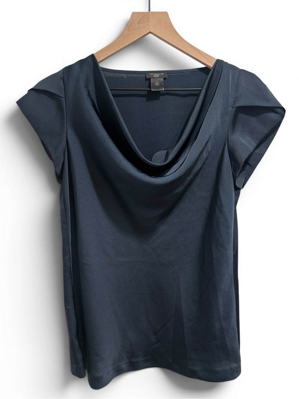 Ann Taylor Blue Scoop Neck Blouse - Women’s Size Petite Small